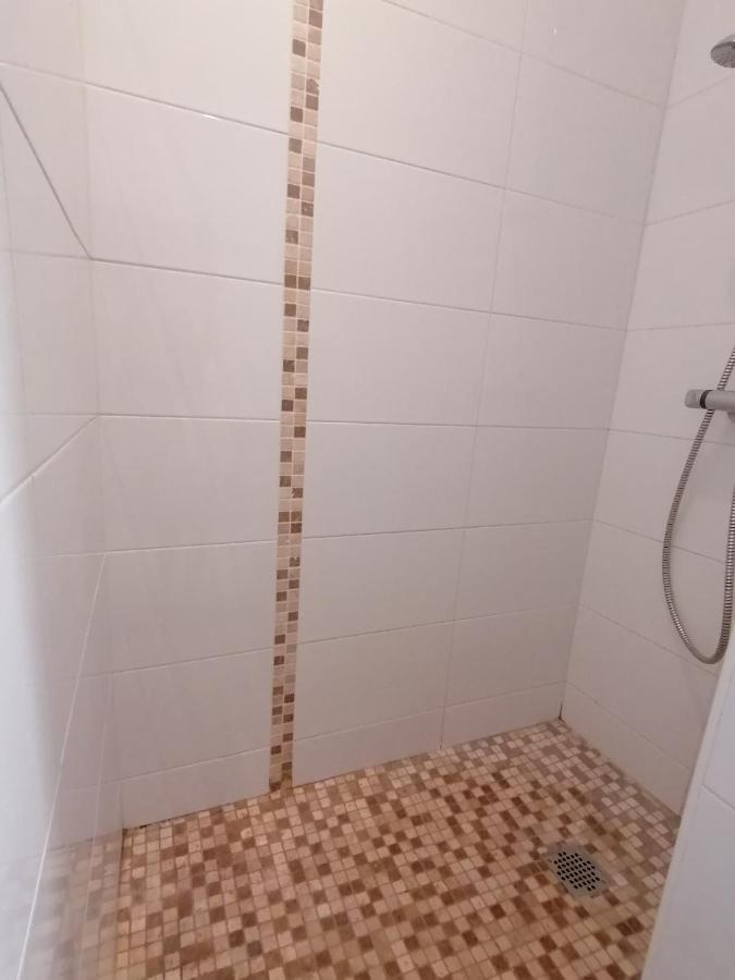 Apartament Chez Titi Mornas Zewnętrze zdjęcie